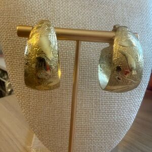 Sarah Coventry Gold and Silver Textured Earrings